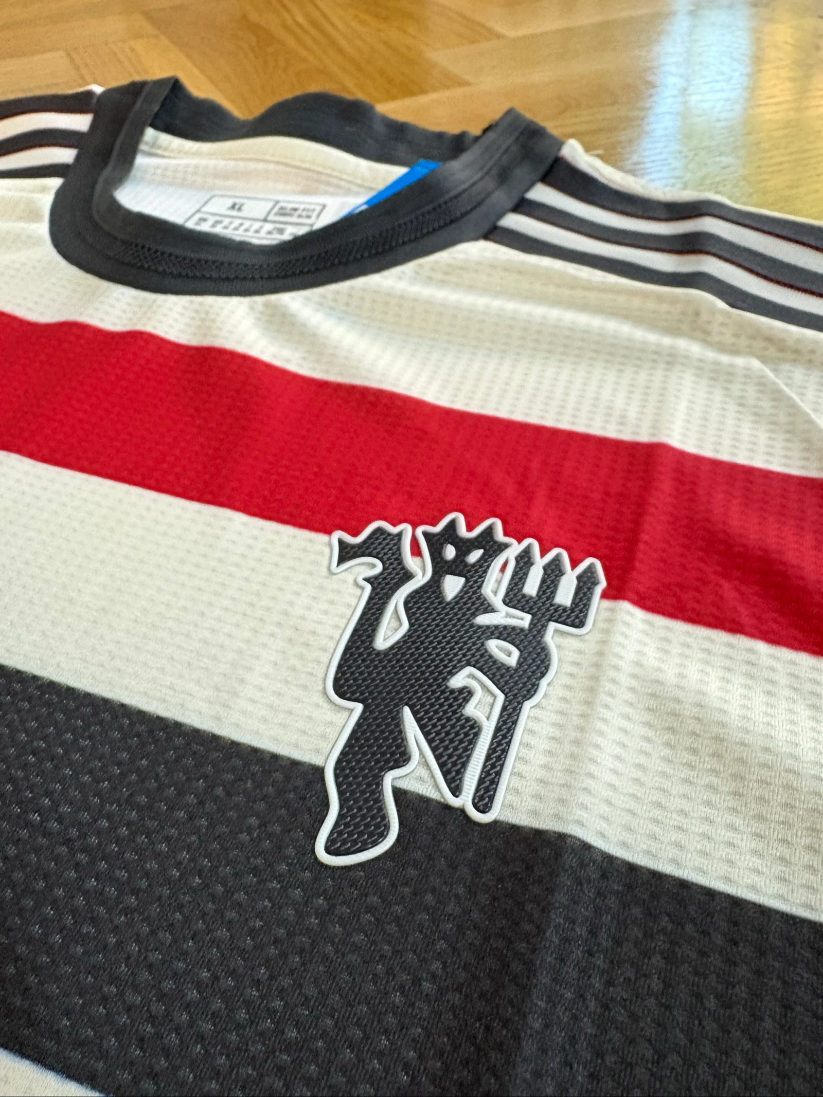 Manchester United T-shirt – photo 3